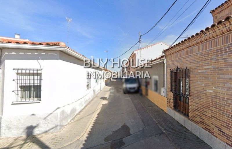 Foto ef8e4ced-9573-40b4-9590-76884583377c. Casa amb aparcament a Centro Illescas