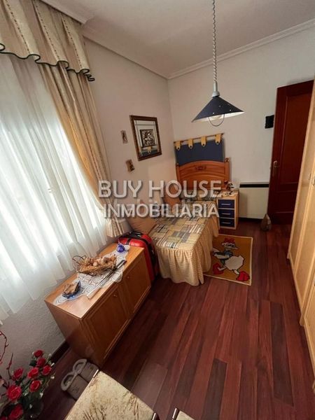 Foto a26d8d83-4879-4ff5-86f3-5ff0bd8b0b9c. Xalet a Centro Illescas