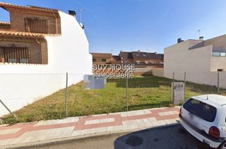 Terreno residenziale  Calle rosalía de castro. Parcela urbana en una de las mejores zonas de illescas.