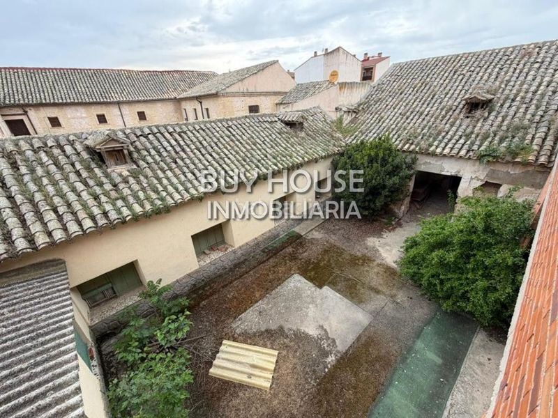 Foto 31d8fffc-27fa-461b-b452-3517d7d62f4b. Casa amb aparcament a Magán