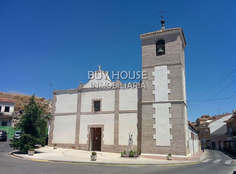 Foto e9f7fc1c-d98a-423d-87b8-a7e92c0be303. Pis a Yeles