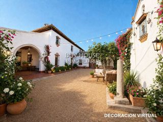 Chalet  Calle carranque. Casa independiente con 957 m2 de parcela, 48 metros de fachada y