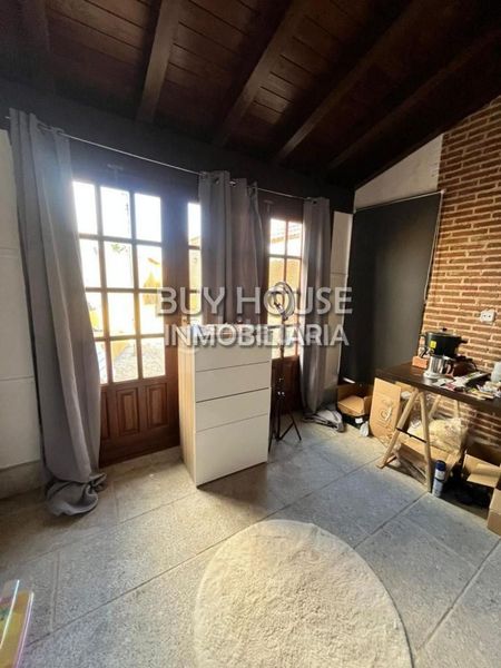 Foto b52e9558-b794-4786-b09b-0fa5af2f1467. Xalet amb aparcament a Centro Illescas