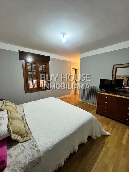Foto e136072c-8011-424e-aaa7-eed7be97961c. Xalet amb aparcament a Centro Illescas