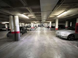 Parking coche en Griñón