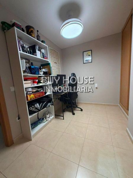 Foto bca31554-8db5-449d-a2f1-cc0b014e92de. Pis a Yuncler