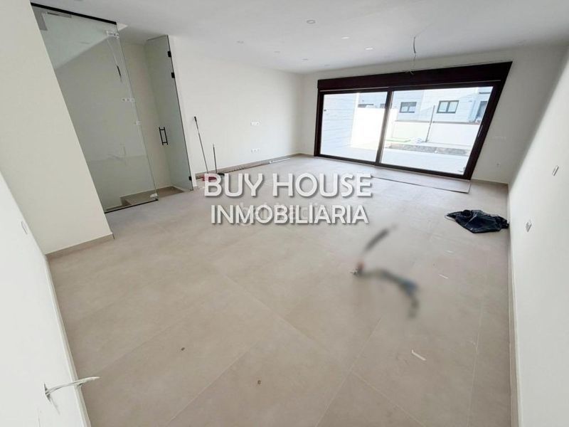 Foto 5368e514-8418-405c-a564-8940d98ea208. Casa adossada amb calefacció aparcament piscina a Illescas