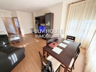 Appartamento in Cobeja. Piso de 120 m2, 3 dormitorios, 2 baños, garaje y trastero en cob