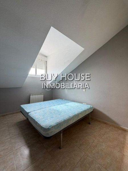 Foto ecdadf97-7ee2-4dd4-8b3e-997db4d7f683. Pis amb calefacció aparcament a Yeles