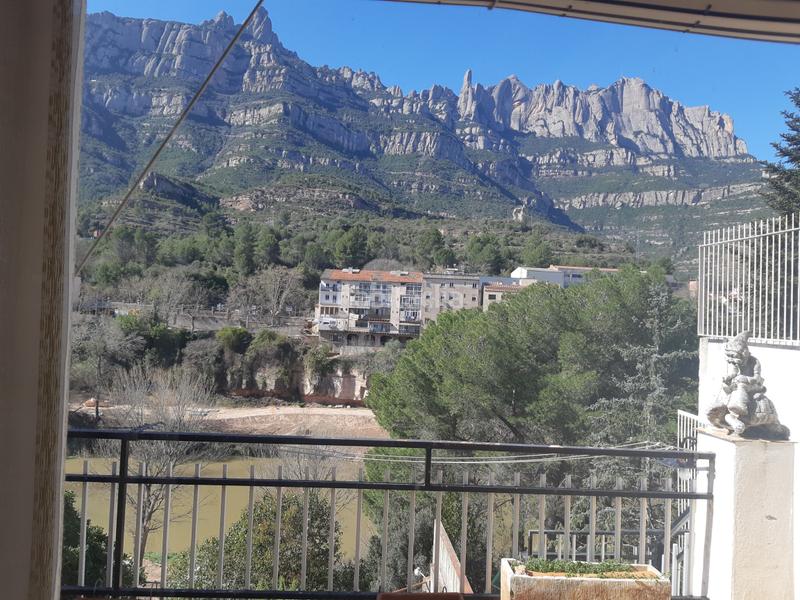 Foto 58f1c02b-d924-4f2d-a74e-e87b377eb277. Casa a schiera con riscaldamento parcheggio in Monistrol de Montserrat