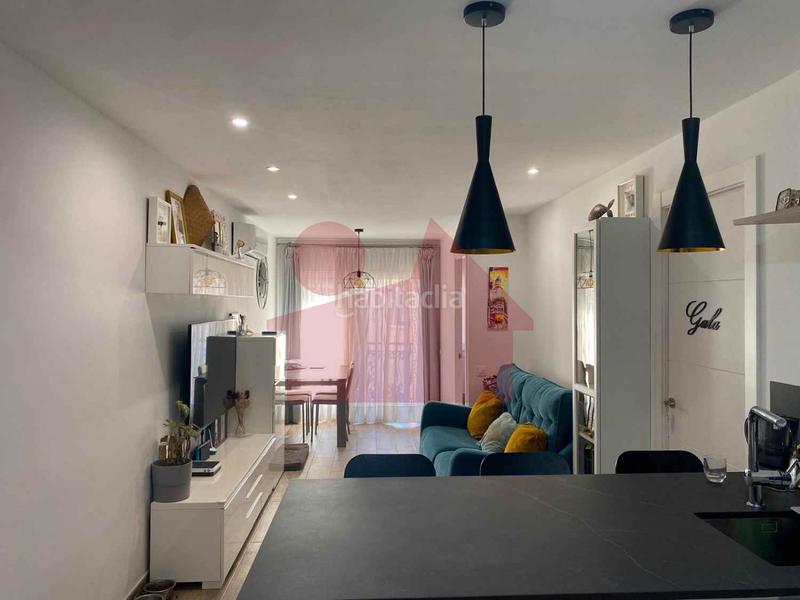 Foto f15bd9a0-067c-4a0d-ac3f-0484c06e7a47. Appartement avec chauffage dans Riu Nord Santa Coloma de Gramenet