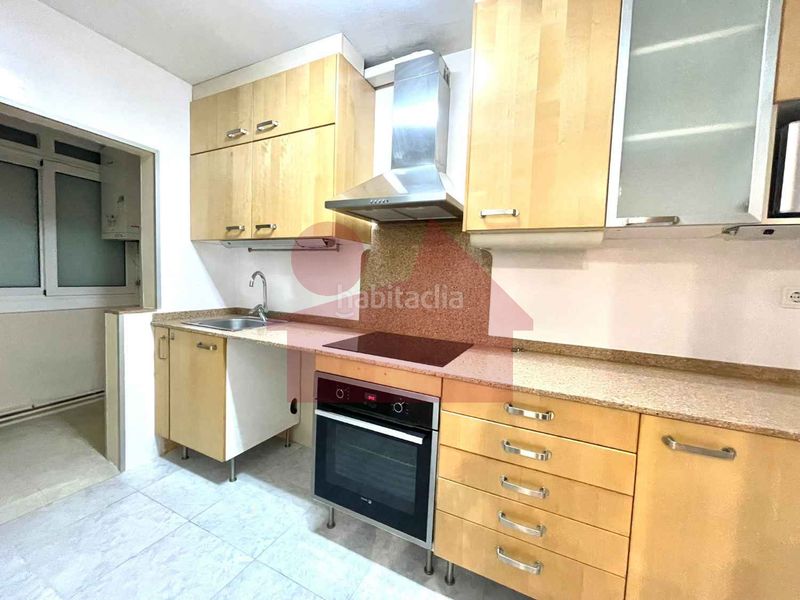 Foto cb94451e-b081-4bb4-8e0c-818fb1b24a8e. Pis amb calefacció a Estació de França Mollet del Vallès