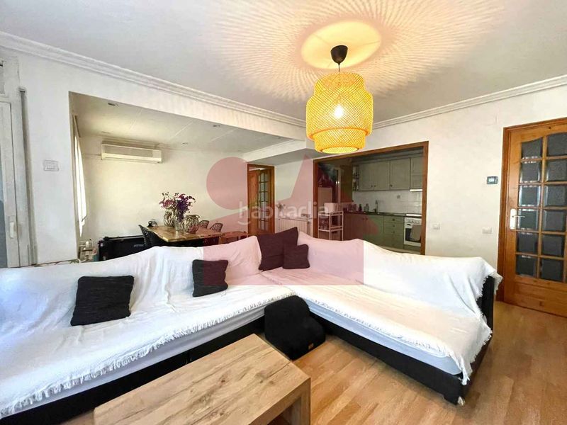 Foto 7d9095ff-df56-4d86-8db4-a42489fb028b. Pis amb calefacció a Col·legis Nous Mollet del Vallès