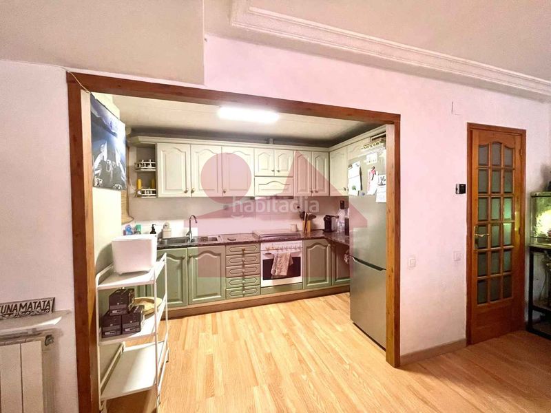 Foto 8f99a0a6-cb5b-4c12-a7a2-1622d2ae06c5. Pis amb calefacció a Col·legis Nous Mollet del Vallès