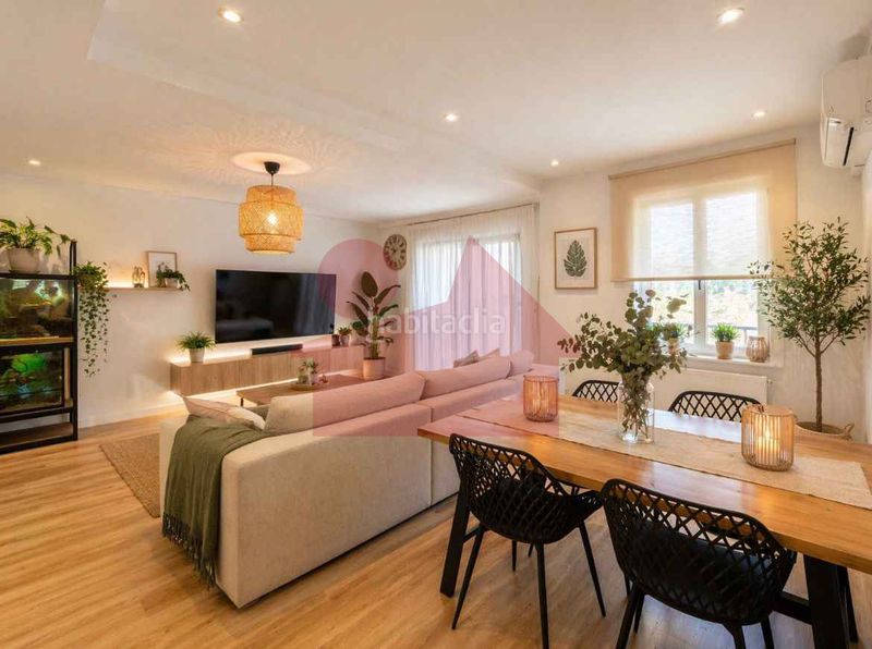 Foto b2ec3acf-8223-4330-87d9-8dca651a71e5. Pis amb calefacció a Col·legis Nous Mollet del Vallès