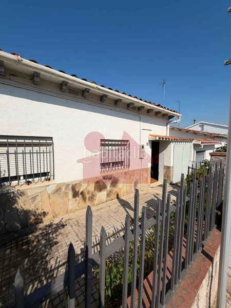 Foto c38ae152-7951-4c69-9d13-78ad8083b428. Casa amb aparcament a Martorelles