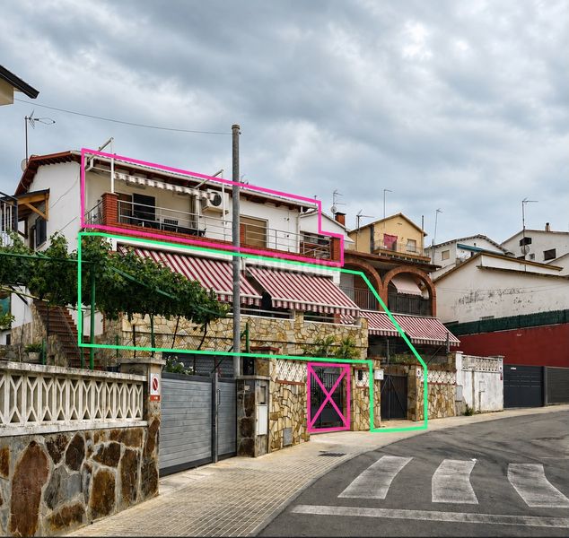 Foto 4edfbebf-546f-4774-9ece-74828a4955f5. Casa adossada amb calefacció aparcament a Martorelles