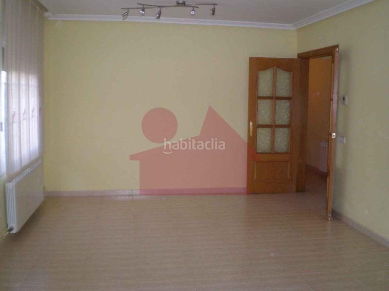Foto 91a62e4e-f3e4-415a-9d12-85033539d1f4. Casa adossada amb calefacció aparcament a Martorelles