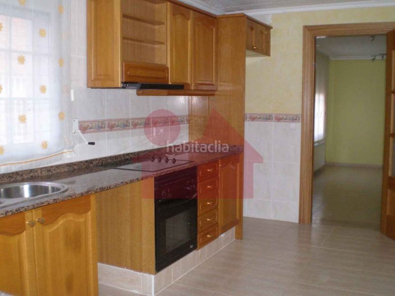 Foto a34c9df8-c33f-49ec-97b7-a47bb8b7fb59. Casa adossada amb calefacció aparcament a Martorelles