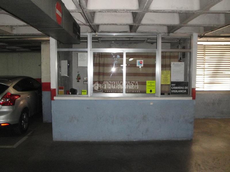 Foto 245a0853-7cf6-4a7b-af2f-327d42463abf. Parking coche boxplaza de garaje en venta en Universidad Getafe