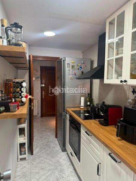 Foto 875badb9-26a2-4075-acc6-b7b95f3edb84. Piso  en venta en Juan de la Cierva Getafe