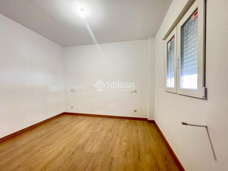 Foto 4c2d03d9-8f67-4f38-ac3f-876ace345095. Flat with heating in Juan de la Cierva Getafe