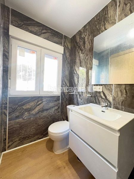 Foto c521765a-143a-4566-ba3a-612b96e6c479. Flat with heating in Juan de la Cierva Getafe