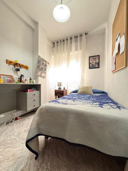 Foto ba7e0557-ea40-4f01-be98-01cf04d6d097. Pis a Juan de la Cierva Getafe