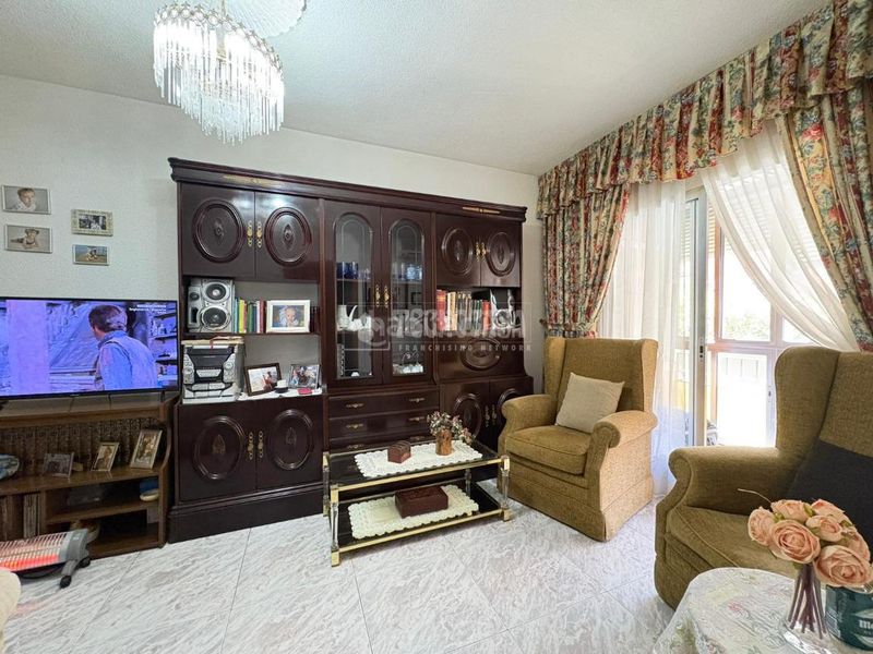 Foto c97792f4-5161-48c1-a52b-ab2d18205e58. Pis a Juan de la Cierva Getafe