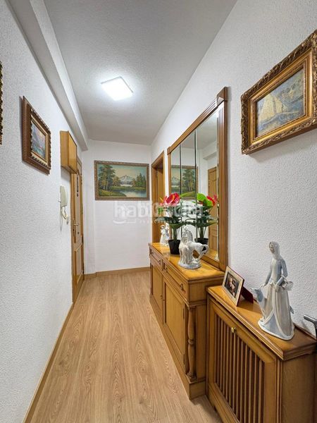 Foto 5235deff-5cd4-4b34-a9a3-a91cf6f98ef3. Flat with heating in Juan de la Cierva Getafe