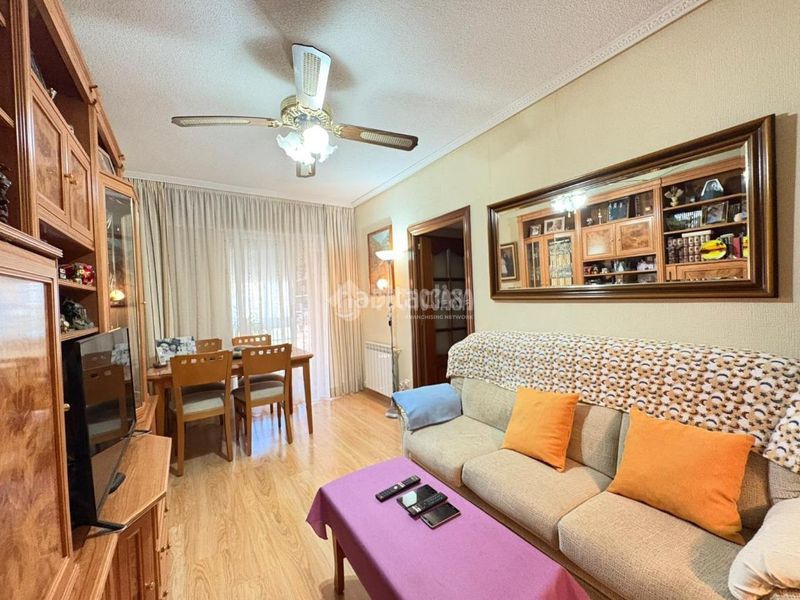 Foto 9c271e94-6b5d-4cd2-8979-3e66eed65410. Flat with heating in Juan de la Cierva Getafe