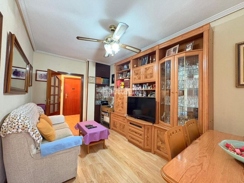 Foto ae2629e6-f2b5-4400-b938-a34c47e10b3a. Flat with heating in Juan de la Cierva Getafe