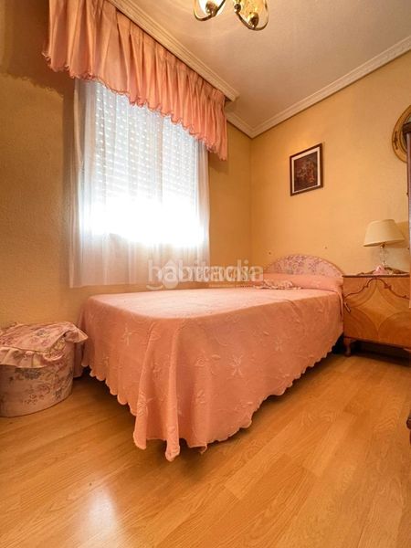 Foto 440d0f56-ab77-4103-a40a-ce1b765d0c2b. Piso  en venta en Juan de la Cierva Getafe