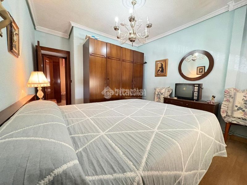 Foto e2a79dbe-9ff4-4f23-a4c4-4a48e806635b. Piso  en venta en Juan de la Cierva Getafe