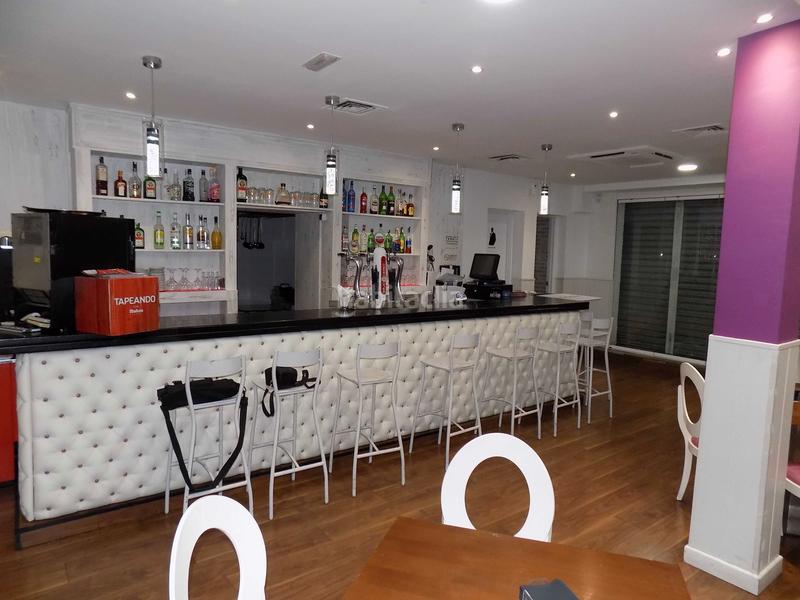 Foto 08e0d7f9-2f50-48d7-886c-e0d27fe8cc6e. Local comercial en calle santa teresa 1 en Centro Arganda del Rey