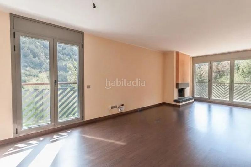 Foto 4ca16642-7d0b-4994-93ce-b2b5e088957e. Pis amb calefacció aparcament a Arinsal-Erts La Massana
