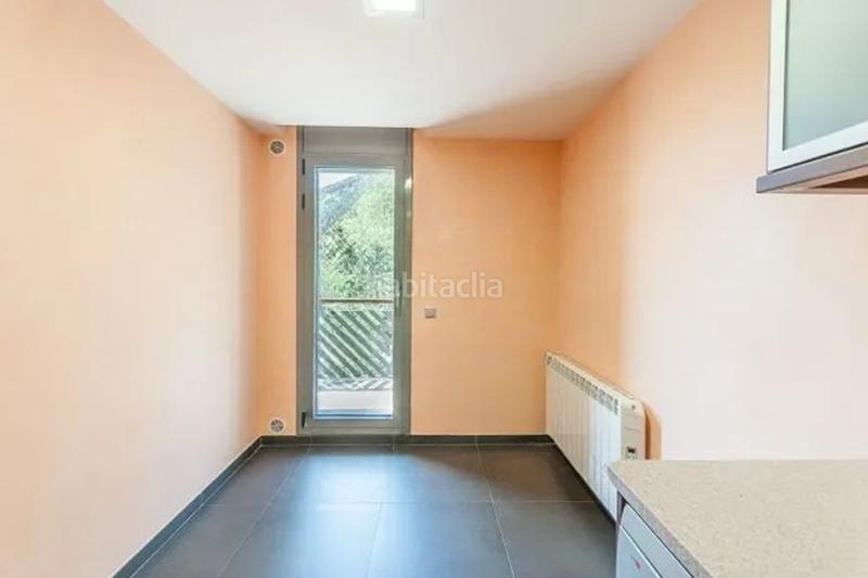 Foto 7425abc1-becb-4c45-a797-072be81c3f04. Pis amb calefacció aparcament a Arinsal-Erts La Massana