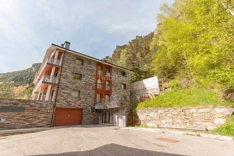 Foto 8c5ffd8e-04f2-4ca5-a042-ffb9300df102. Pis amb calefacció aparcament a Arinsal-Erts La Massana