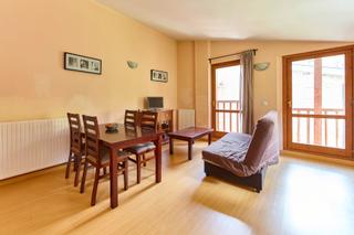 Pis a Soldeu-Incles. Elegante apartamento para comprar en soldeu