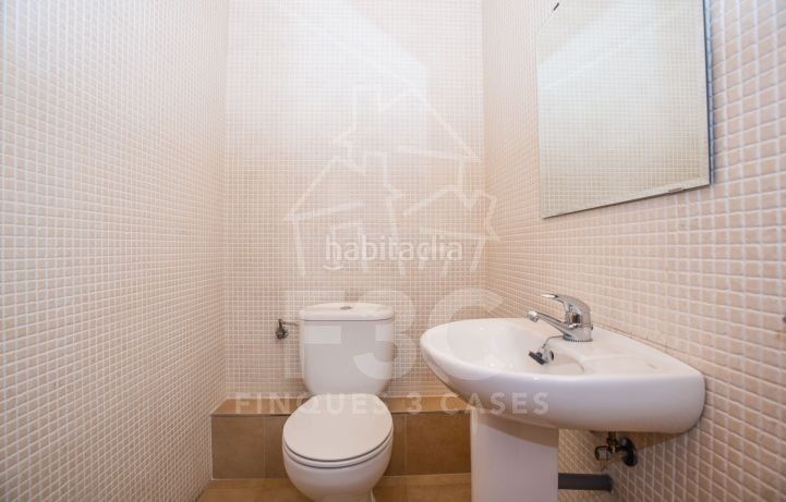 Foto 15b527bd-82c5-4ffc-87cf-13242e1799d7. Local comercial a Encamp Encamp