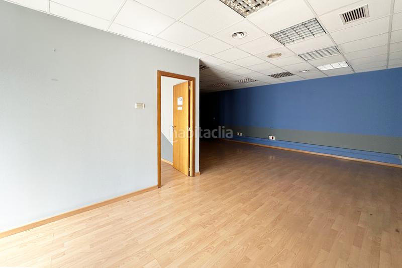 Foto b99eb83d-ada0-40ea-8c6c-128a34c77b24. Locale commerciale in Encamp Encamp