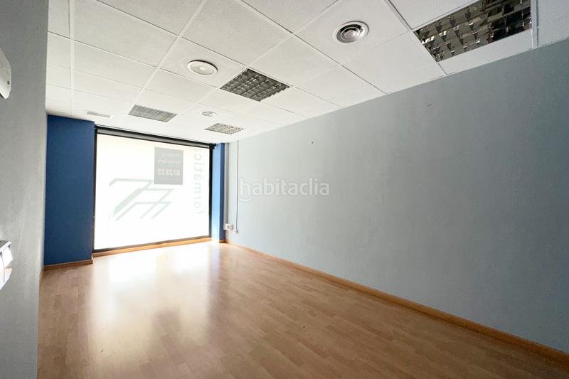 Foto c2a83370-1a08-47d6-b0b6-97317892e93a. Locale commerciale in Encamp Encamp