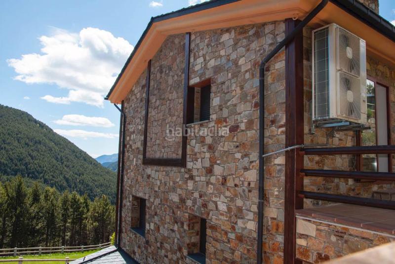 Foto 5323dbdf-30d4-4786-9553-e069ddd37a18. Doppelhaus mit heizung parking in El Forn-Prats-Meritxell Canillo