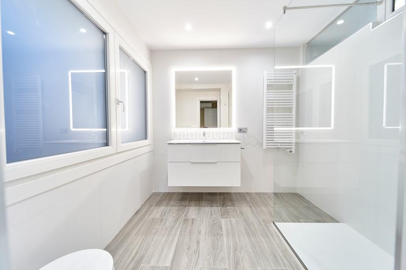 Foto 10c5c8f4-3270-4032-8555-2aa80b4ca5cc. Apartment with pool in Centro Andorra la Vella