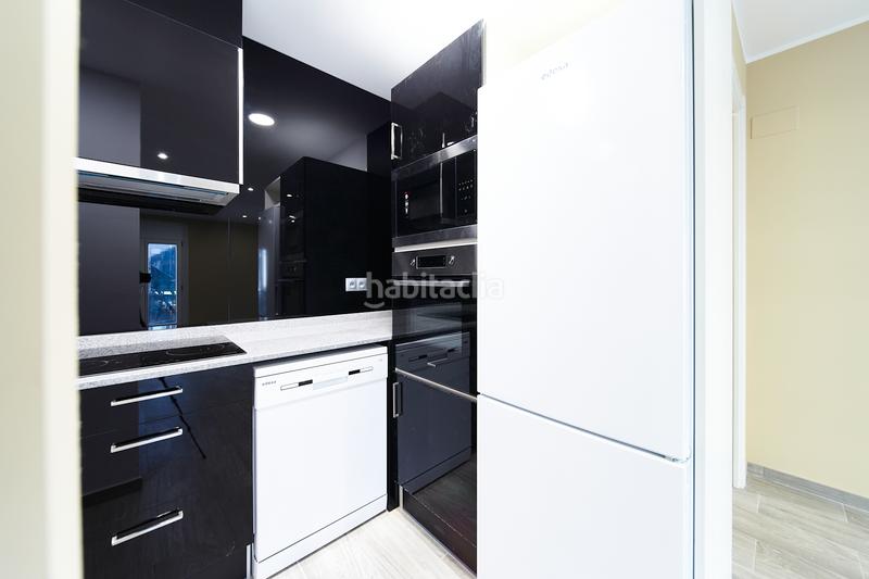 Foto 8739aa6f-c8f5-46a2-a60f-766cb32be464. Apartment with pool in Centro Andorra la Vella