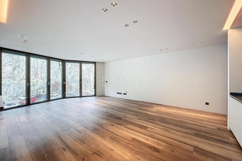 Foto 4105d478-79b8-4bdc-8d3b-e8c29a773880. Apartment with heating parking in Centro Andorra la Vella