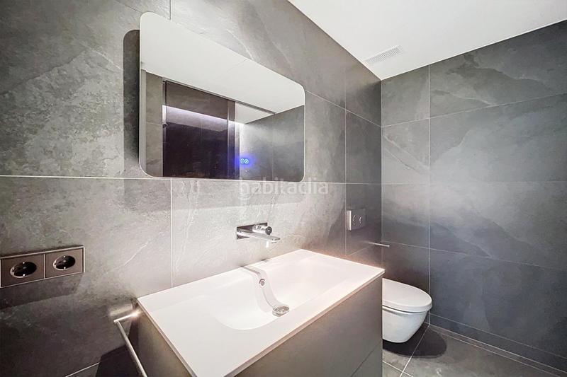 Foto 62f4c45e-d49e-4ed0-92fb-4410faca647a. Apartment with heating parking in Centro Andorra la Vella