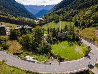Finca rústica a Centro. Terreno urbanizable para comprar en arinsal