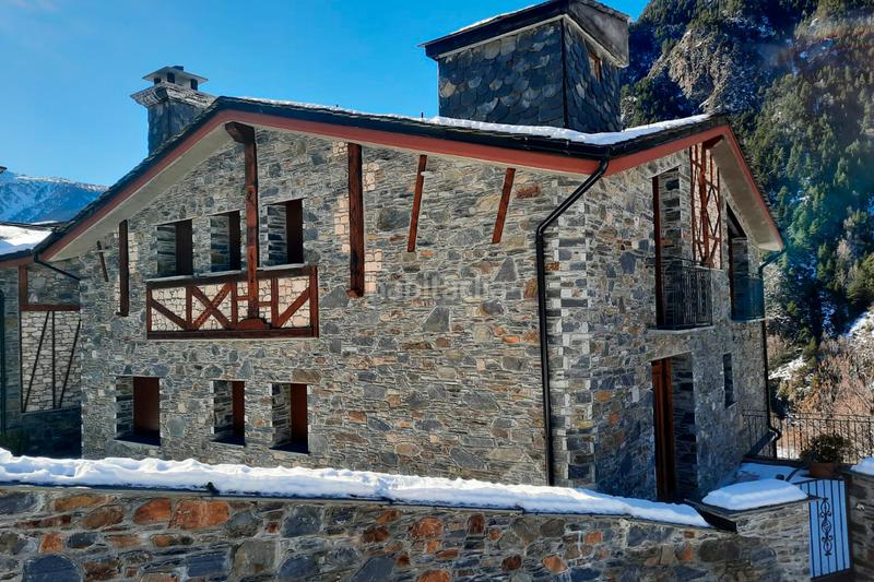 Foto b2d2e8f5-b37d-4ad8-a90d-0b112a9e70cc. Xalet amb aparcament a El Forn-Prats-Meritxell Canillo