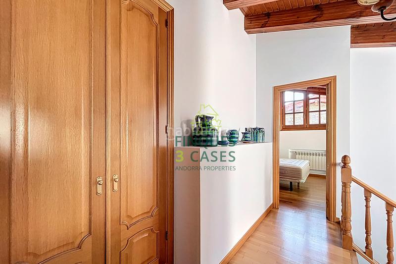 Foto 9b40f6c3-0e55-4221-b9d2-b343c50263dd. Affitto duplex con parcheggio in Sispony La Massana